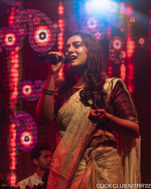 Shruti 22